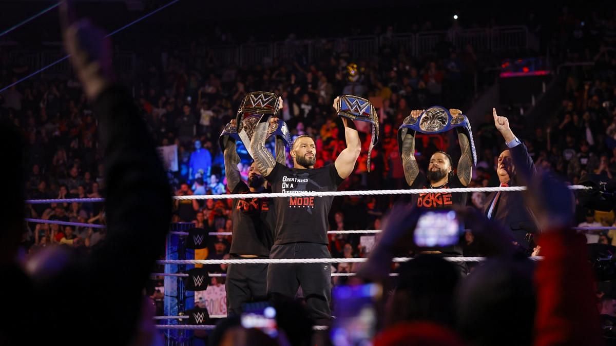 Roman Reigns and The Usos on WWE SmackDown