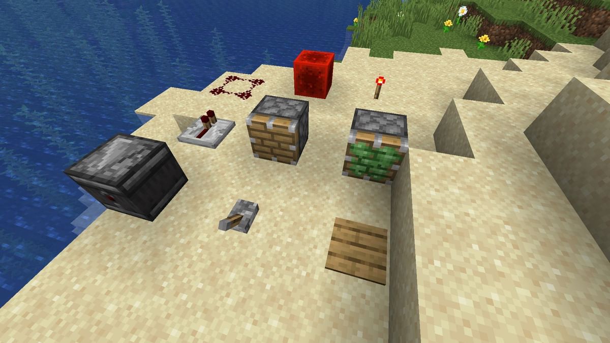 Minecraft uses for a redstone lever