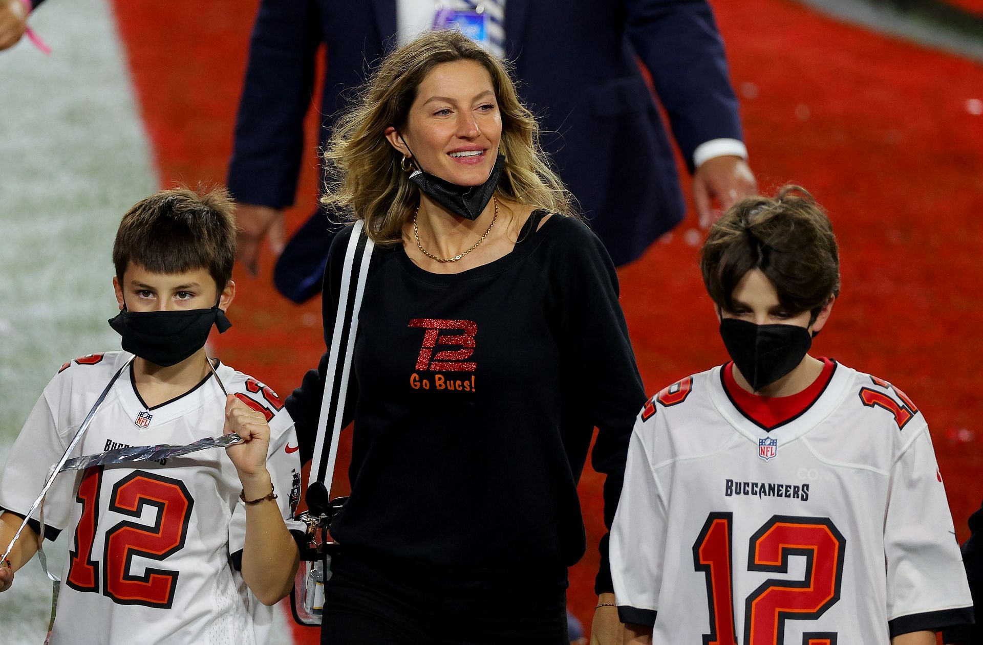 Gisele B&uuml;ndchen with her kids at Tampa, Florida to watch Super Bowl LV
