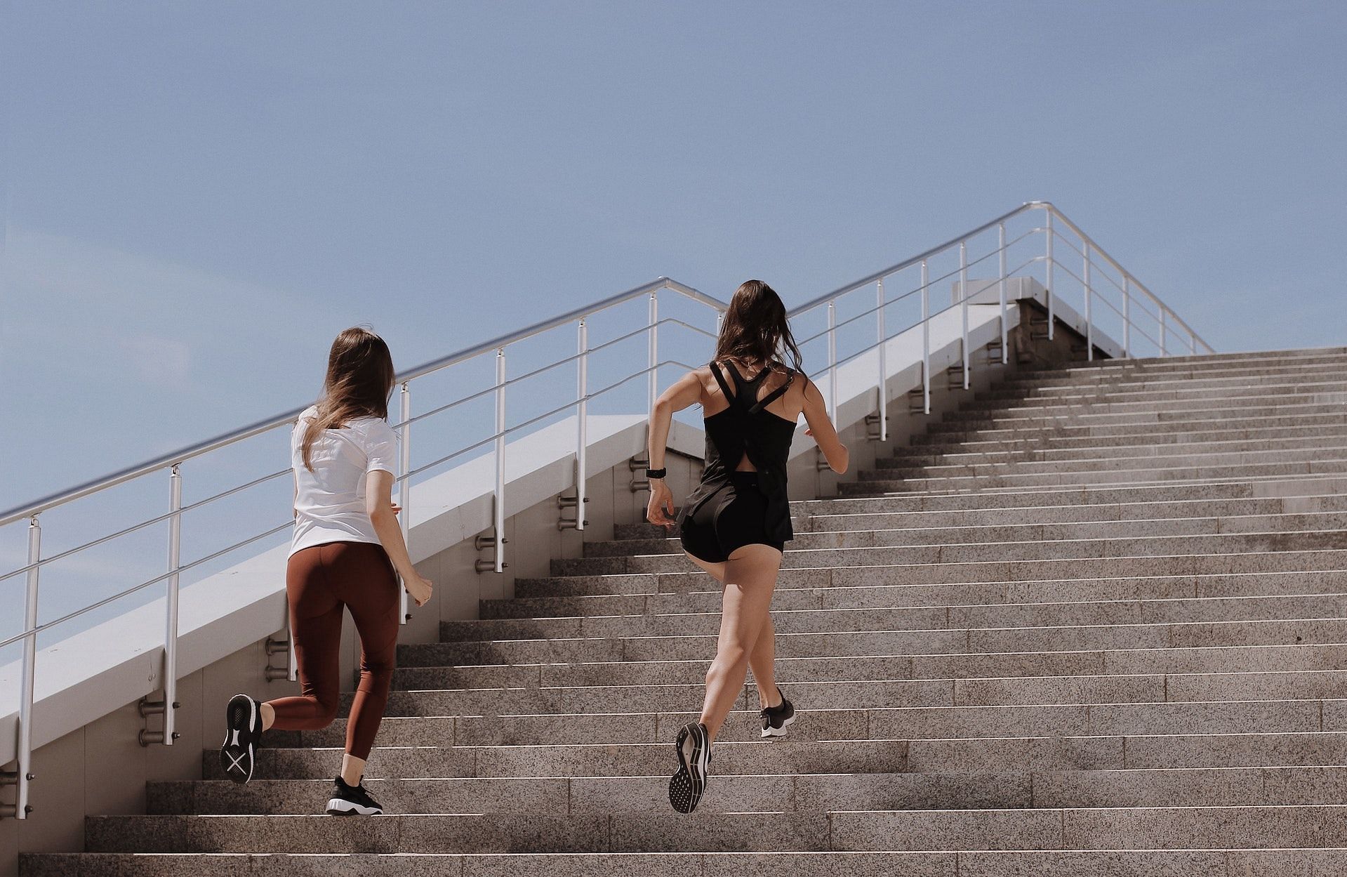 Benefits of stair running workouts (Image via Pexels/Photo by Maksim Goncharenok)
