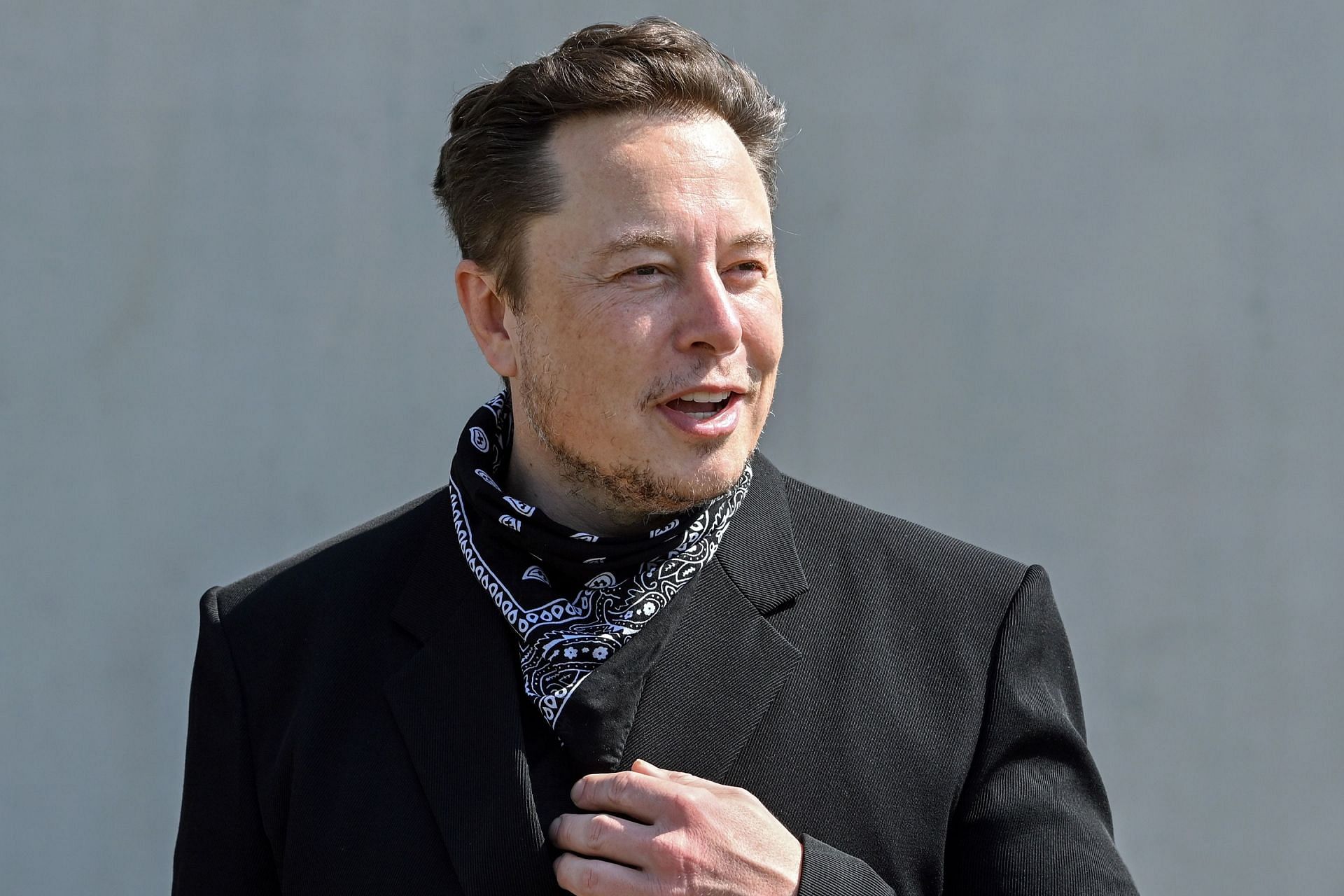 Elon Musk (Image via Patrick Pleul/Picture Alliance/Getty Images)