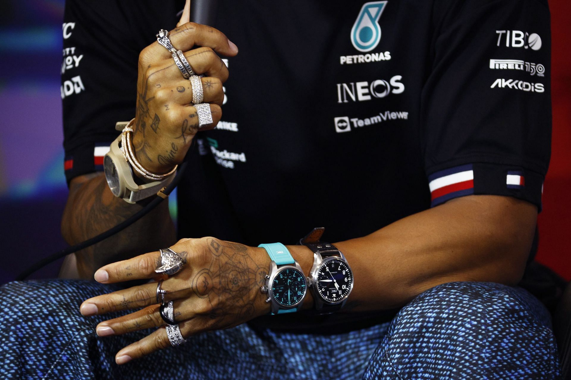 The Lewis Hamilton-FIA jewelry saga is heading for an ugly power battle