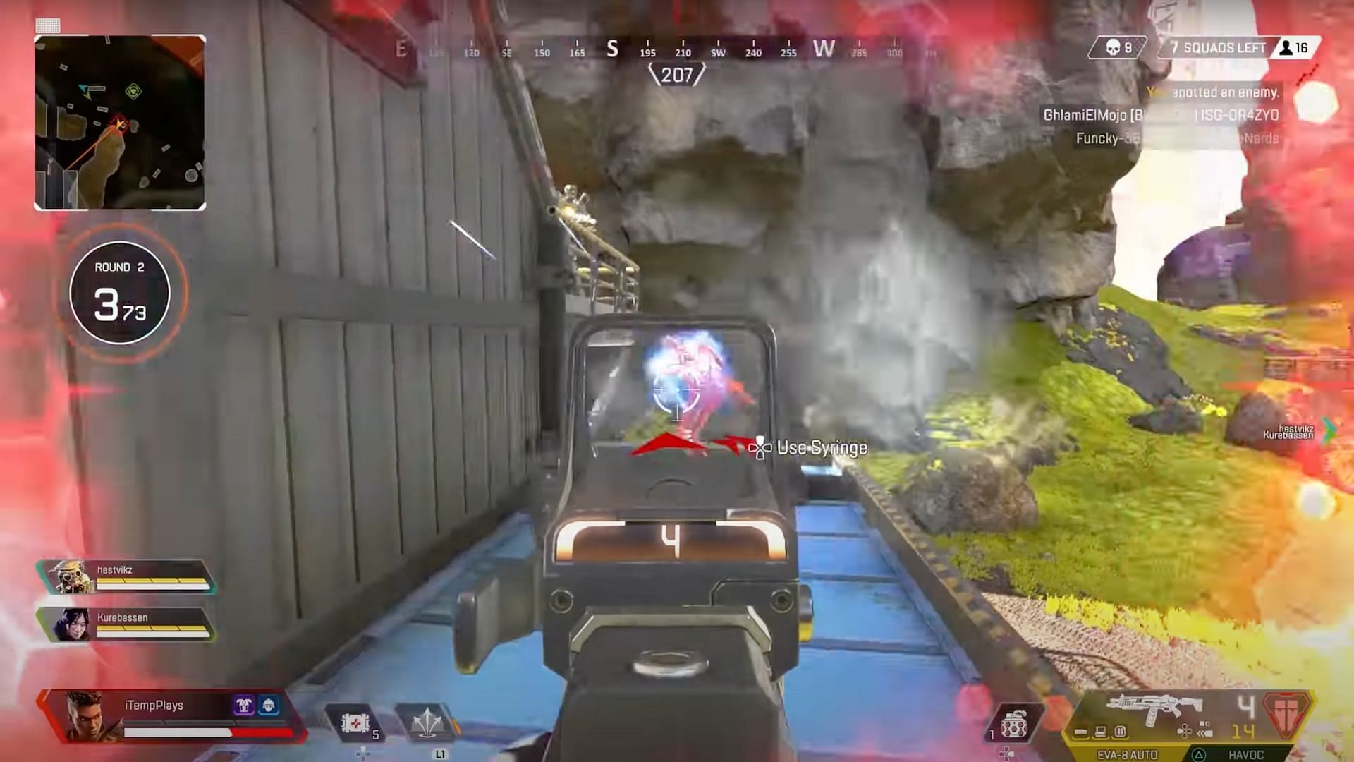 Players are able to find many strong Gold weapons in Apex Legends (Image via iTemp Plays/YouTube)