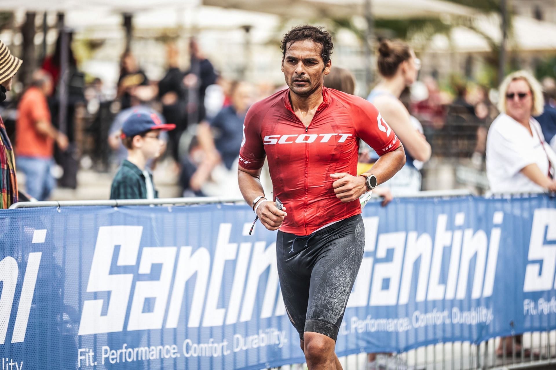 Amit Samarth runs during Ironman Hamburg in Germany. (Pic credit: Amit Samarth)