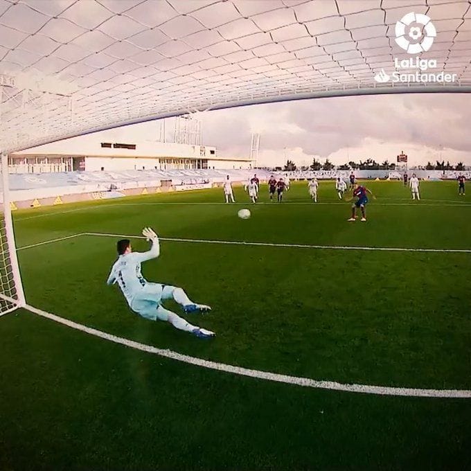 5 goalkeepers with most clean sheets in Europe last season (202122)