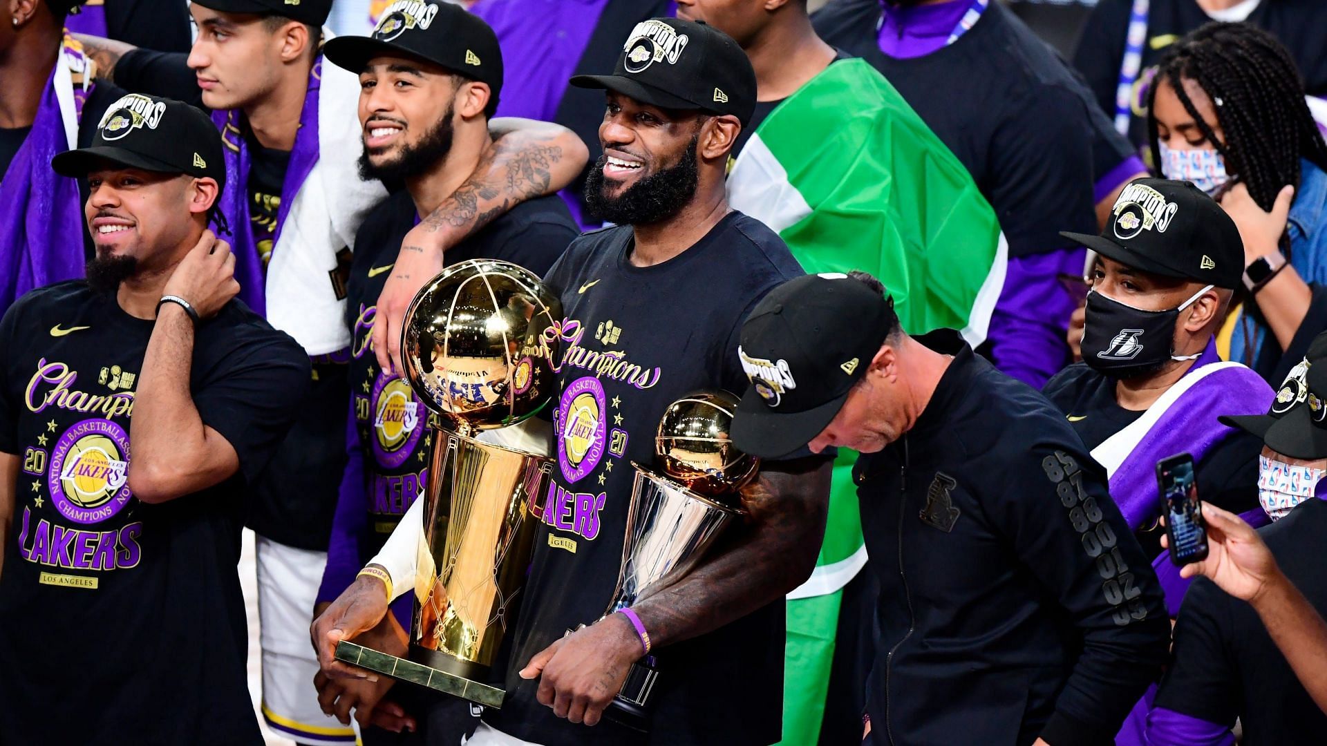 LeBron James may have to get out of Hollywood to add to to his collection of NBA titles. [Photo: USA Today]