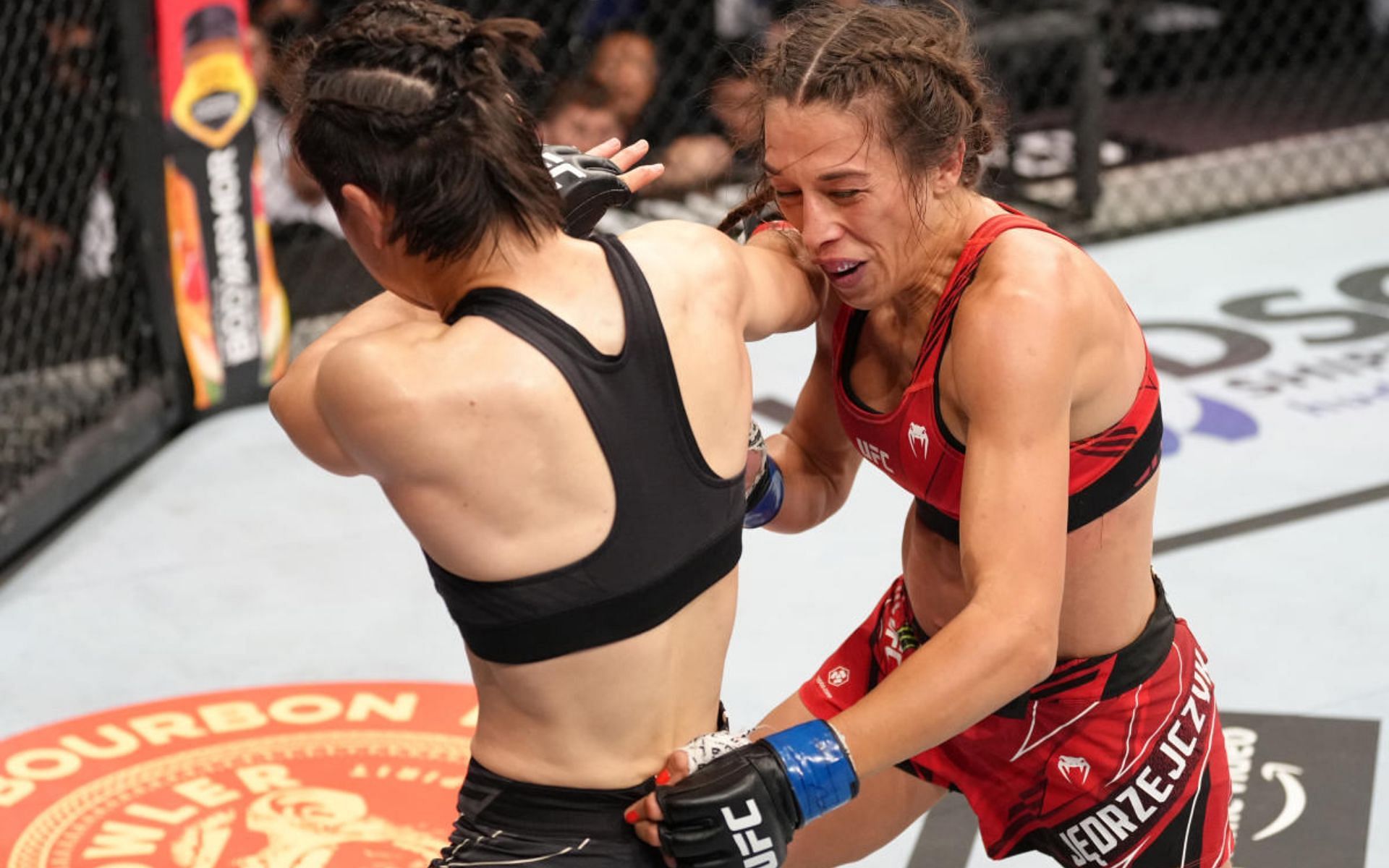 Former strawweight champ Weili Zhang was responsible for last night&#039;s most explosive moment
