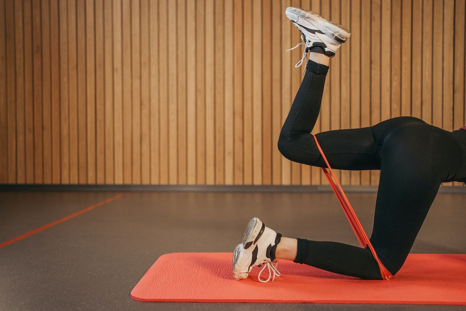 7 Best Resistance Band Exercises To Fix Back Pain