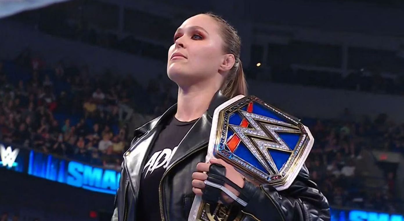Ronda Rousey lost the SmackDown Women&#039;s title on Saturday