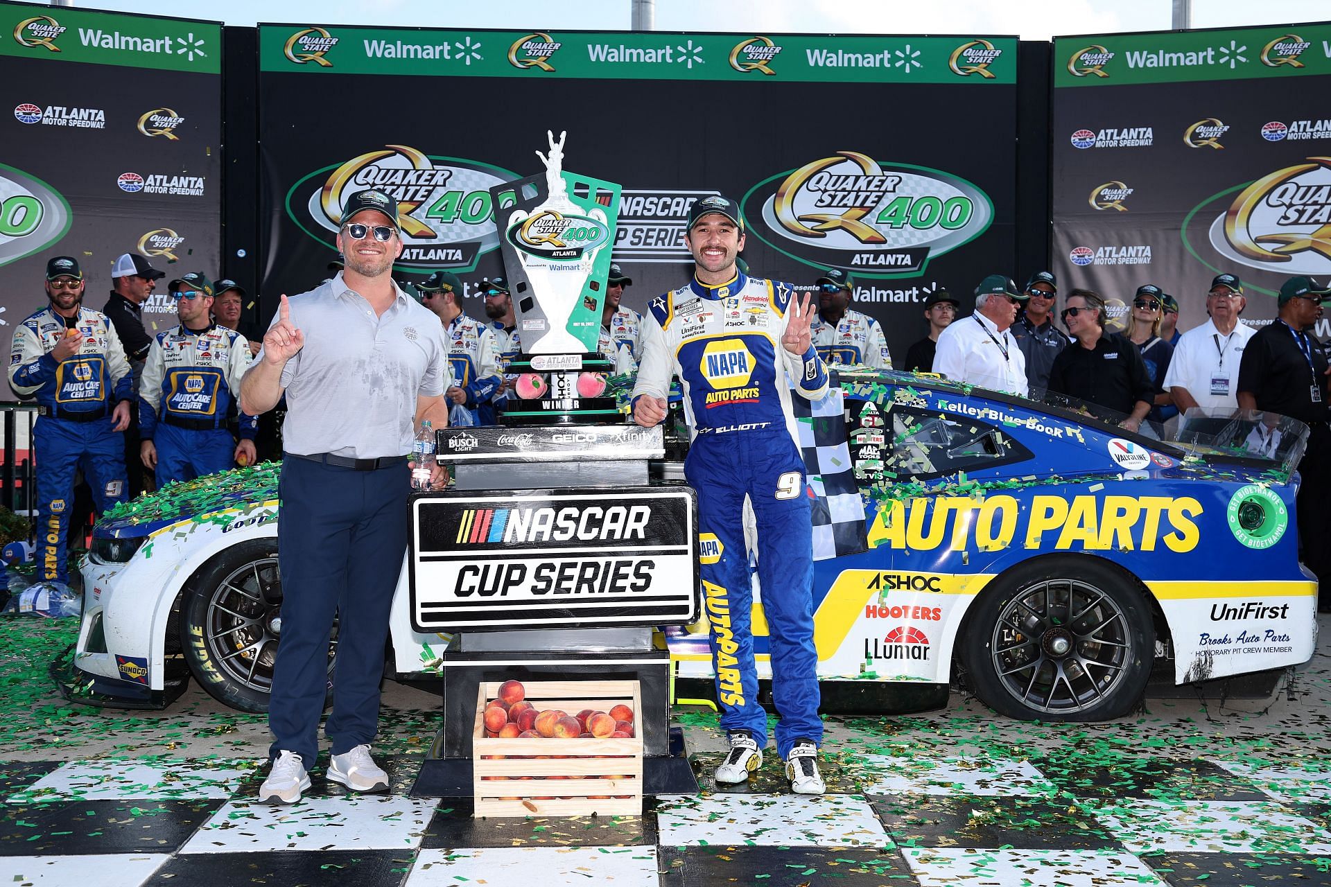 NASCAR 2022: Chase Elliott Turns Hometown Hero After Winning The Quaker ...