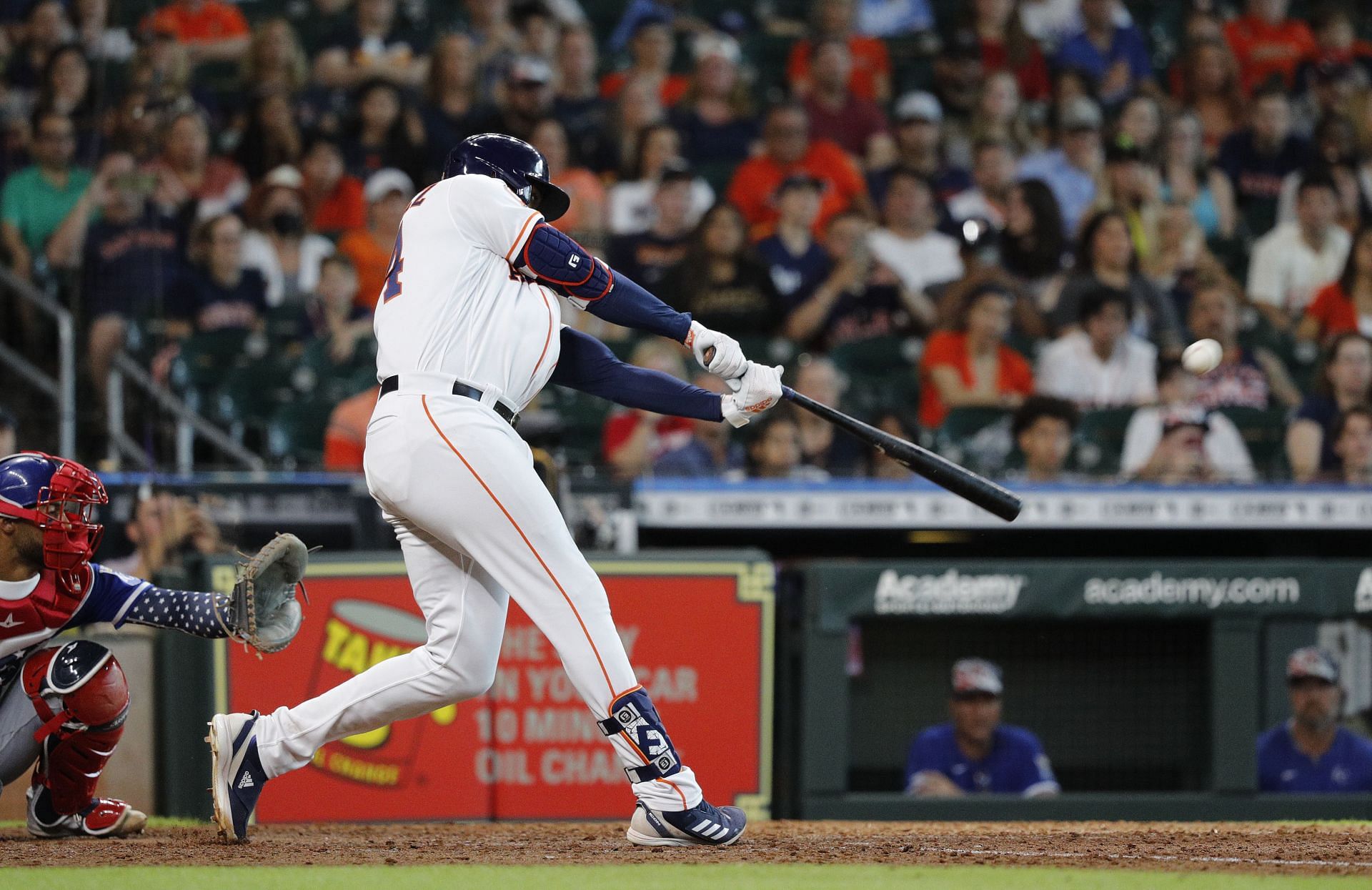 Watch Yordan Alvarez blasts Houston Astros to the lead with his 26th homer
