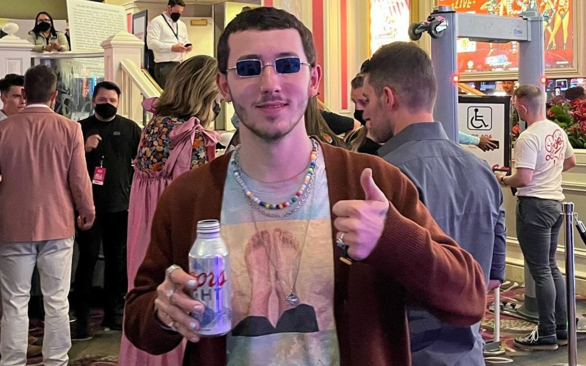What is Frankie Jonas' net worth? Youngest Jonas brother to turn host
