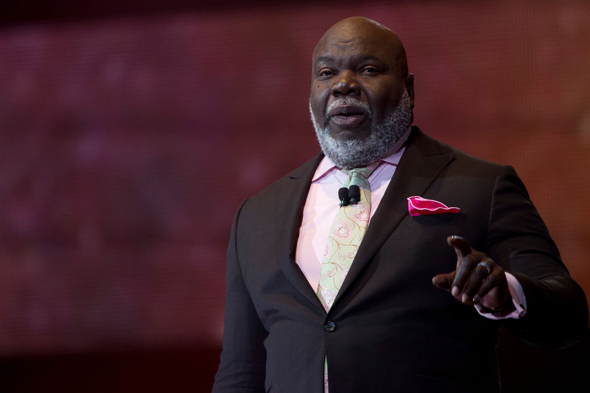 What did TD Jakes say about women? comments explored as they