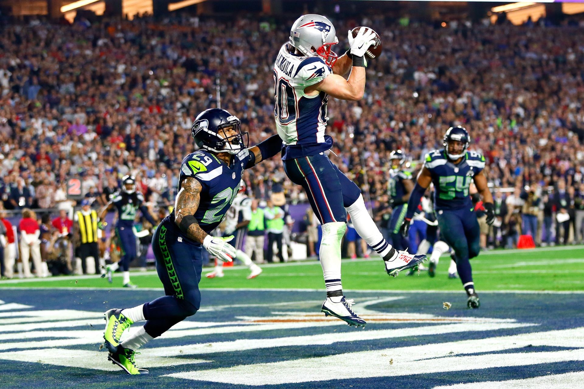 danny-amendola-s-net-worth-and-career-earnings