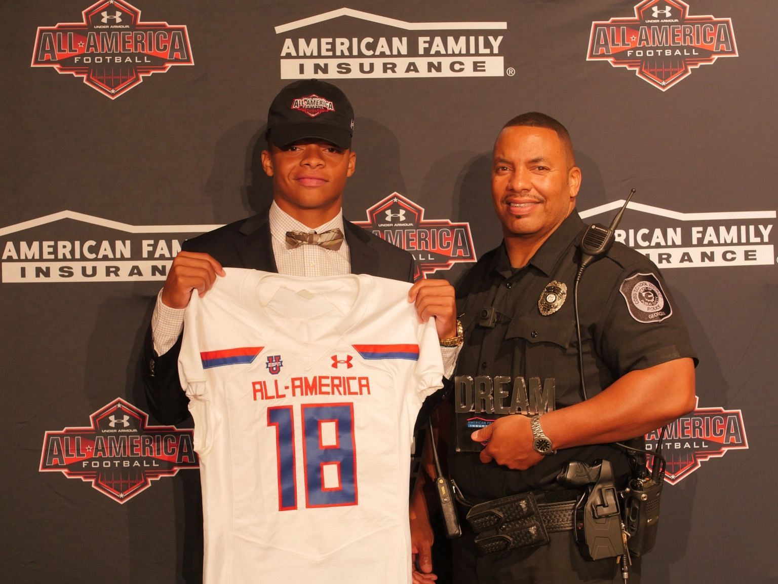 Justin Fields showing his Jersey Number 