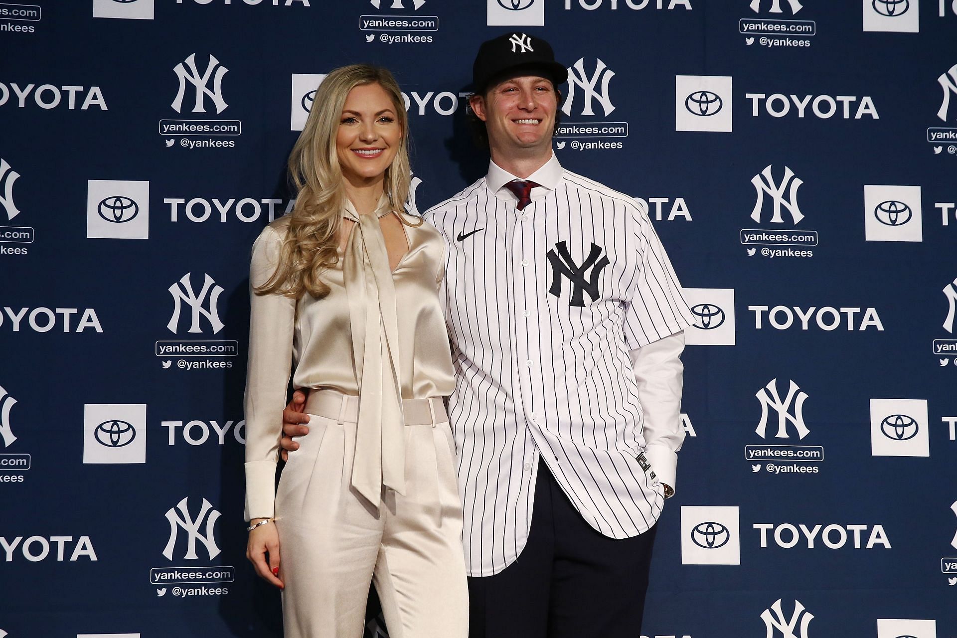 The 5 most stunning New York Yankees wives and girlfriends