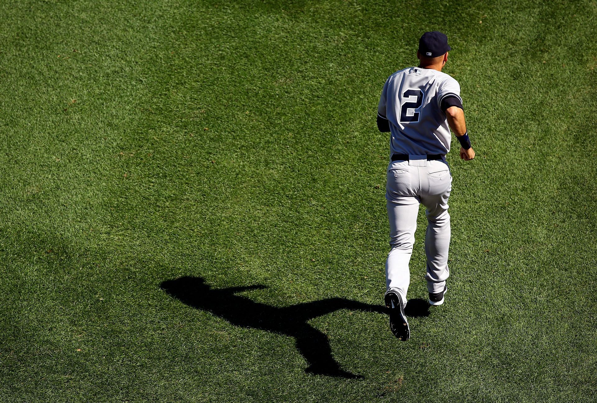 derek jeter catch