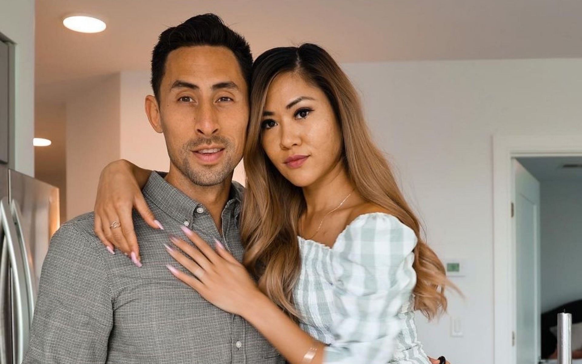 Married at First Sight couple Steve Moy and Noi Phommasak (Image via @therealstevemoy/Instagram)