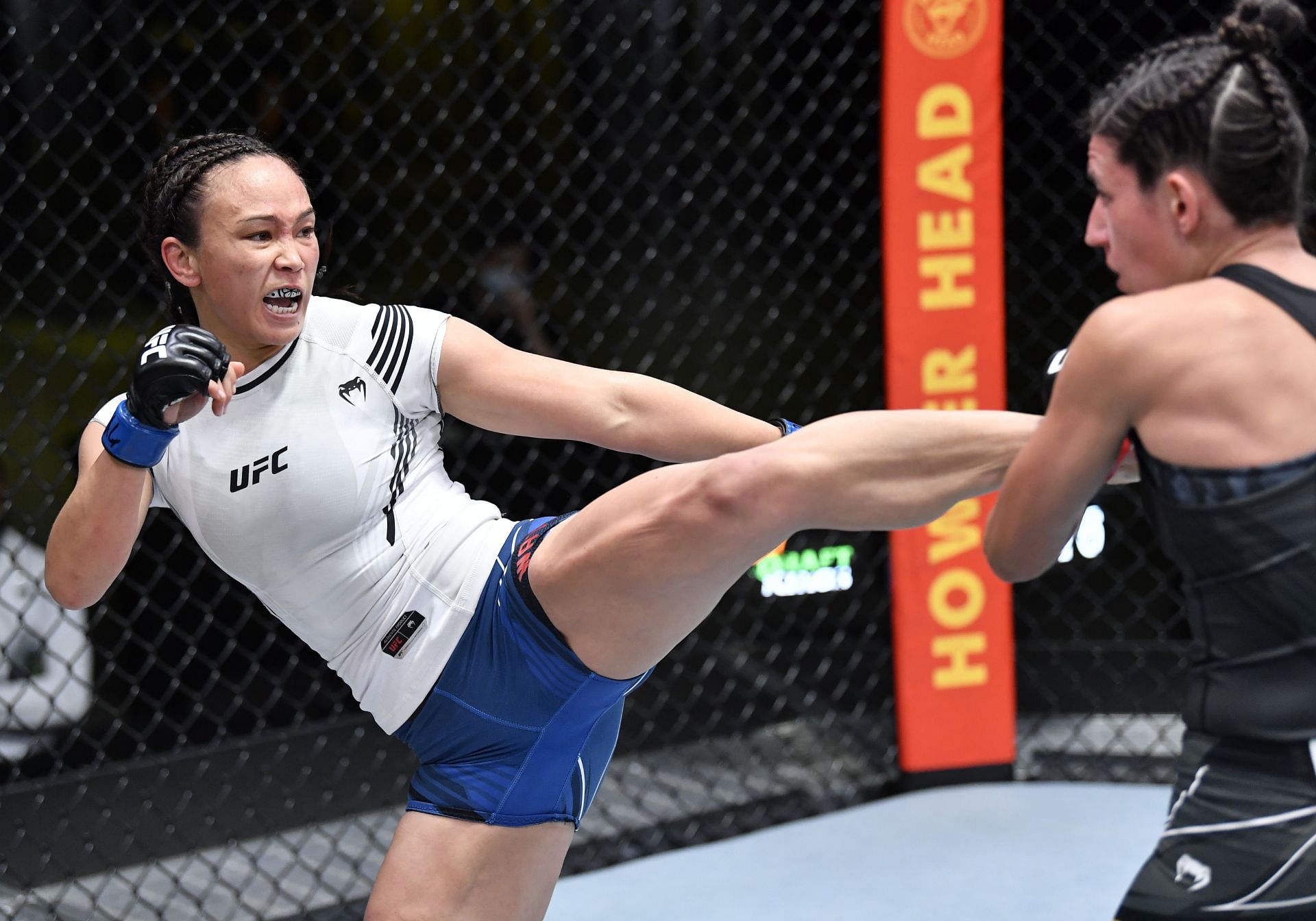 Michelle Waterson will be hopeful of overcoming Amanda Lemos this weekend