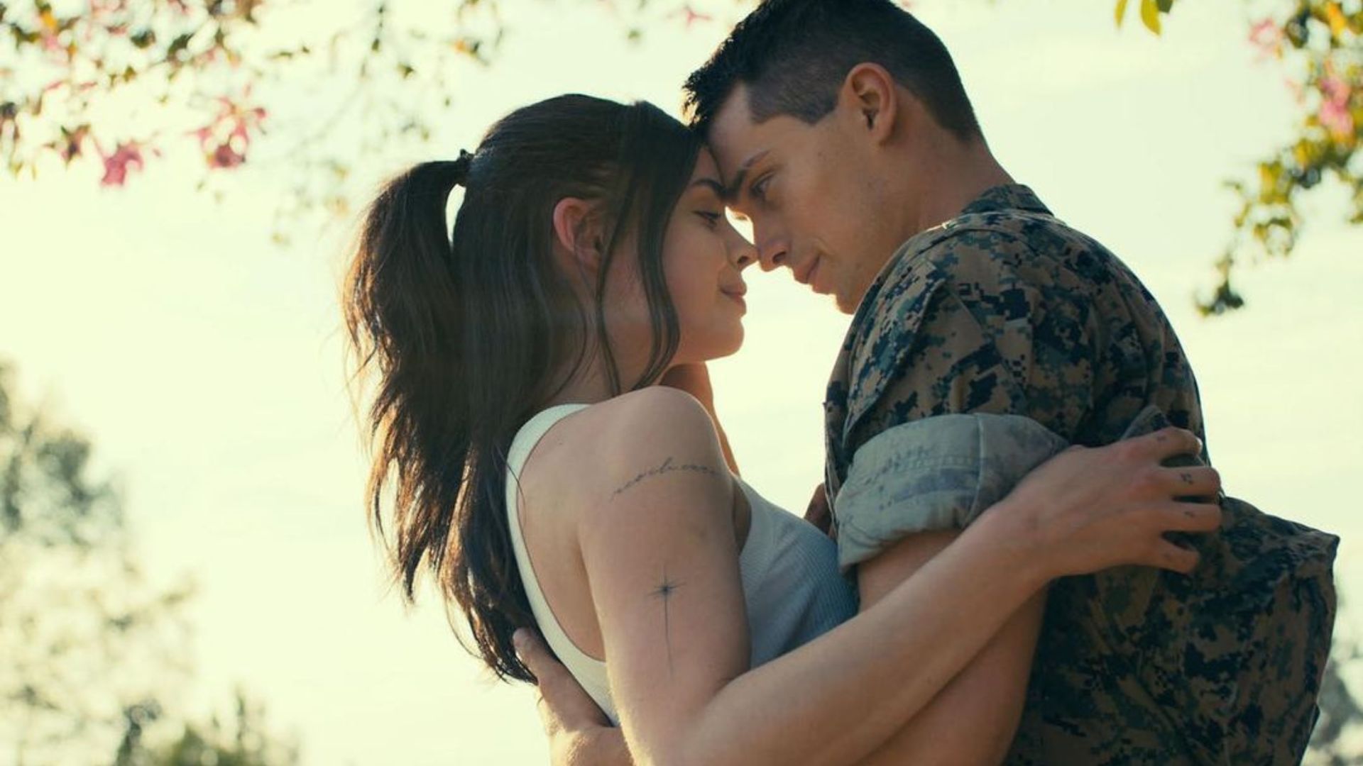 Casting Netflix France 2022 Ado Netflix's Purple Hearts cast list: Sofia Carson, Nicholas Galitzine and  others star in young adult romance