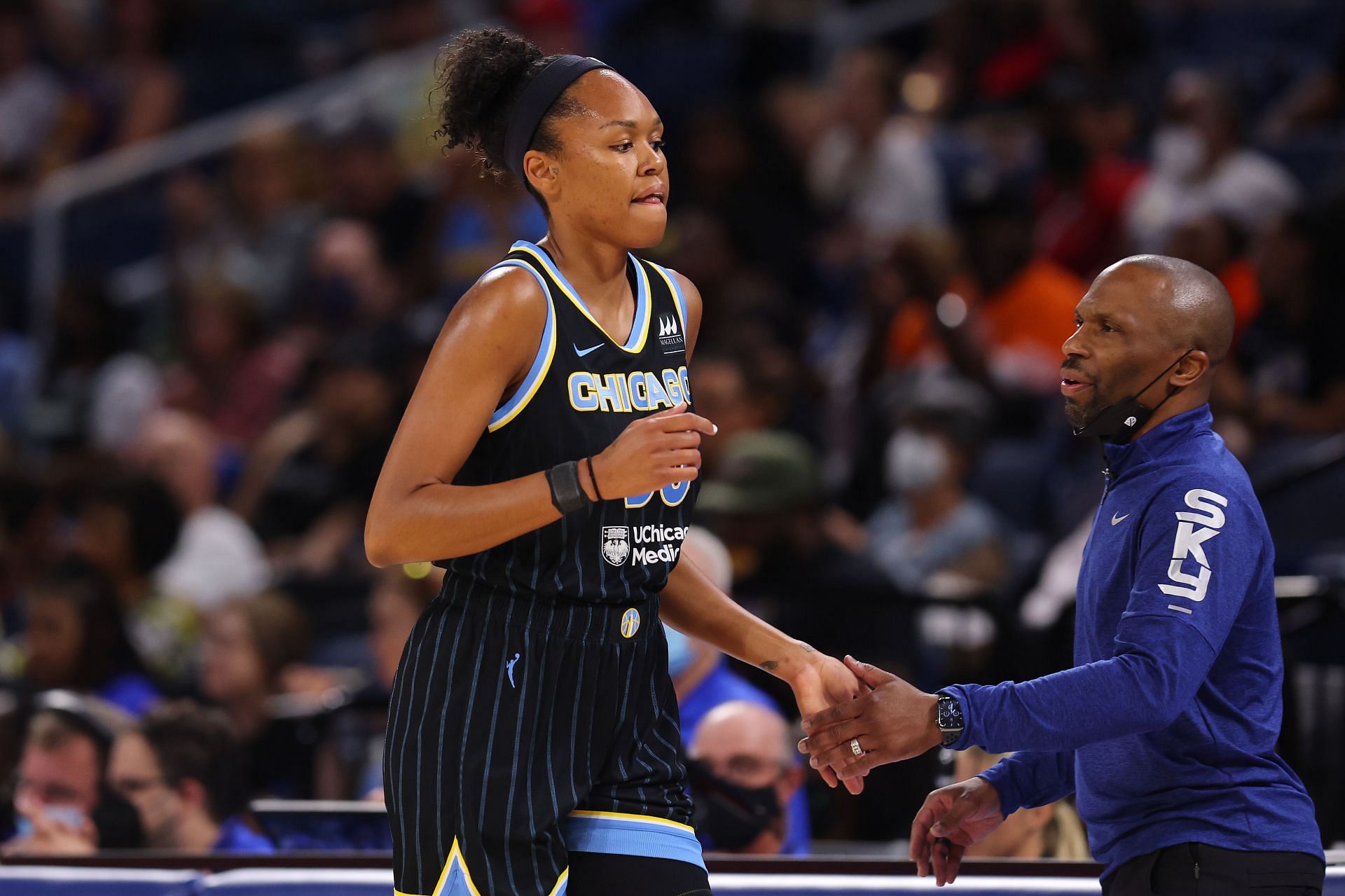Chicago Sky vs. Connecticut Sun Odds, Line, Picks, and Prediction