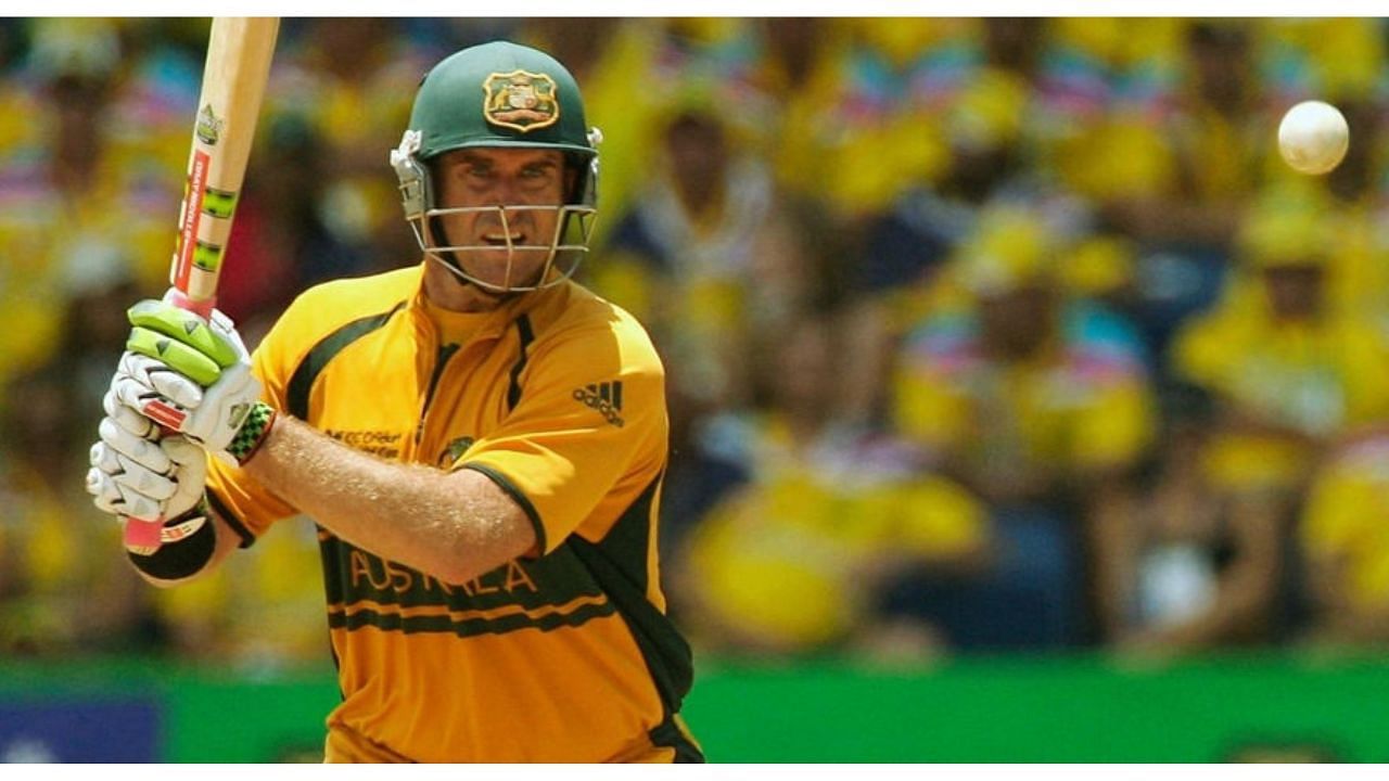 ऑस्ट्रेलिया के दिग्गज सलामी बल्लेबाज मैथ्यू हेडन बल्लेबाजी करते हुए
