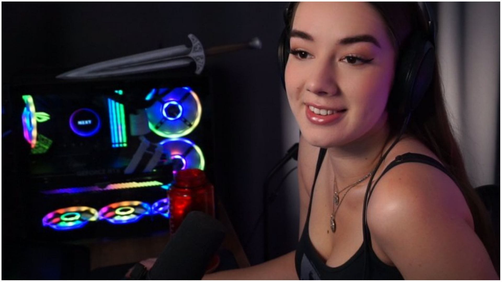 MissMikkaa beats Elden Ring at Level 1 with one hand