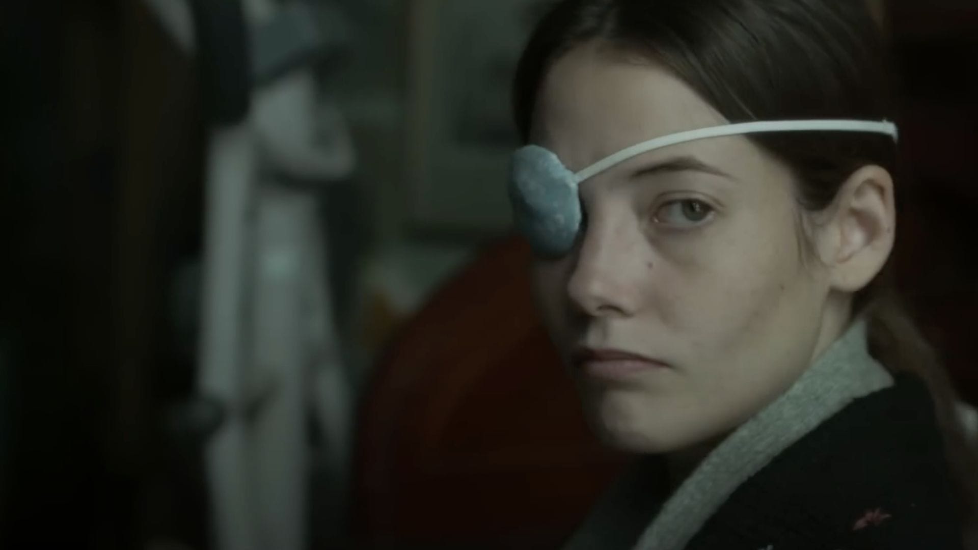 The Girl in the Mirror review The Spanish horror fiction will keep you