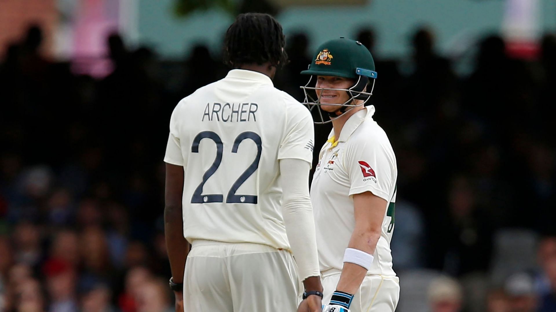2019 एशेज के दूसरे टेस्ट के दौरान स्मिथ और आर्चर