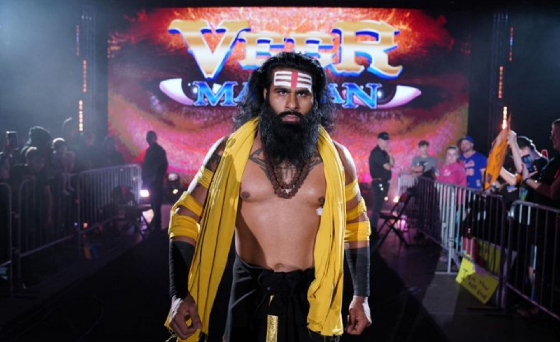 भारतीय WWE सुपरस्टार वीर महान उर्फ रिंकू राजपूत ने किस तरह जीता सभी का दिल?