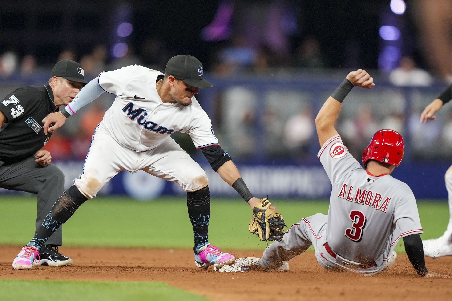 Miami Marlins Vs. Cincinnati Reds Odds, Line, Picks, And Prediction ...