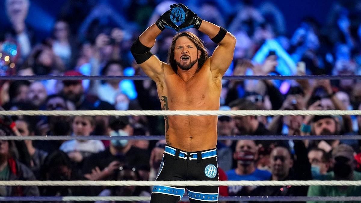 WWE Hall of Famer heaps praise on AJ Styles