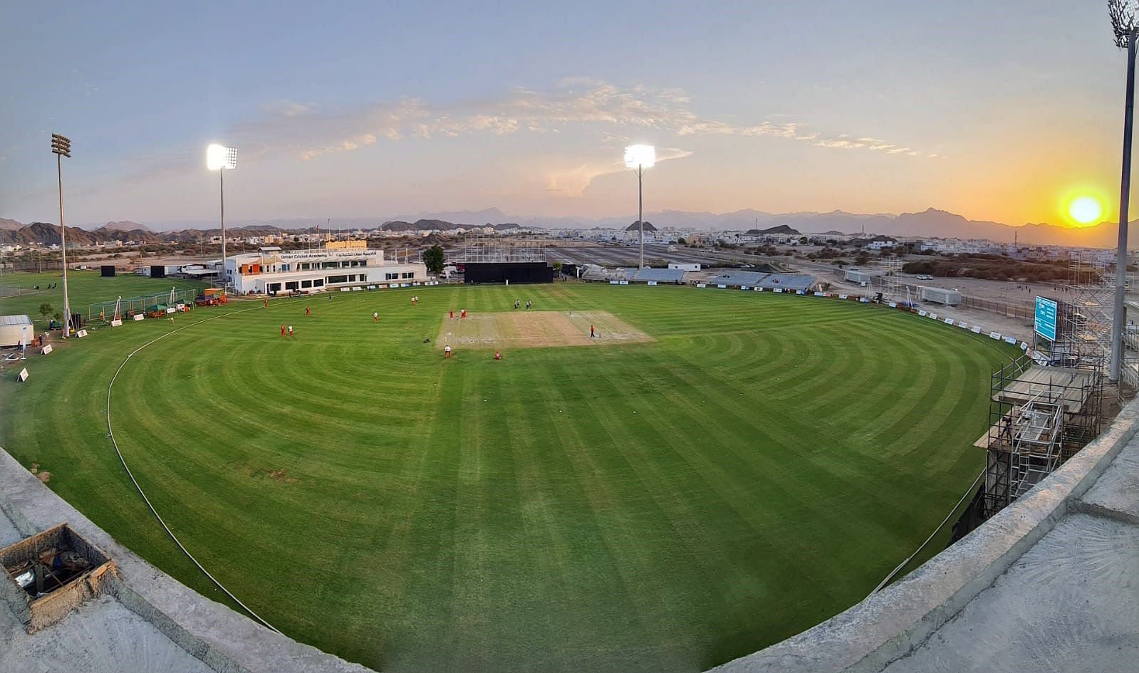 सभी क्वालीफ़ायर मैच ओमान क्रिकेट अकादमी ग्राउंड में खेले जायेंगे 