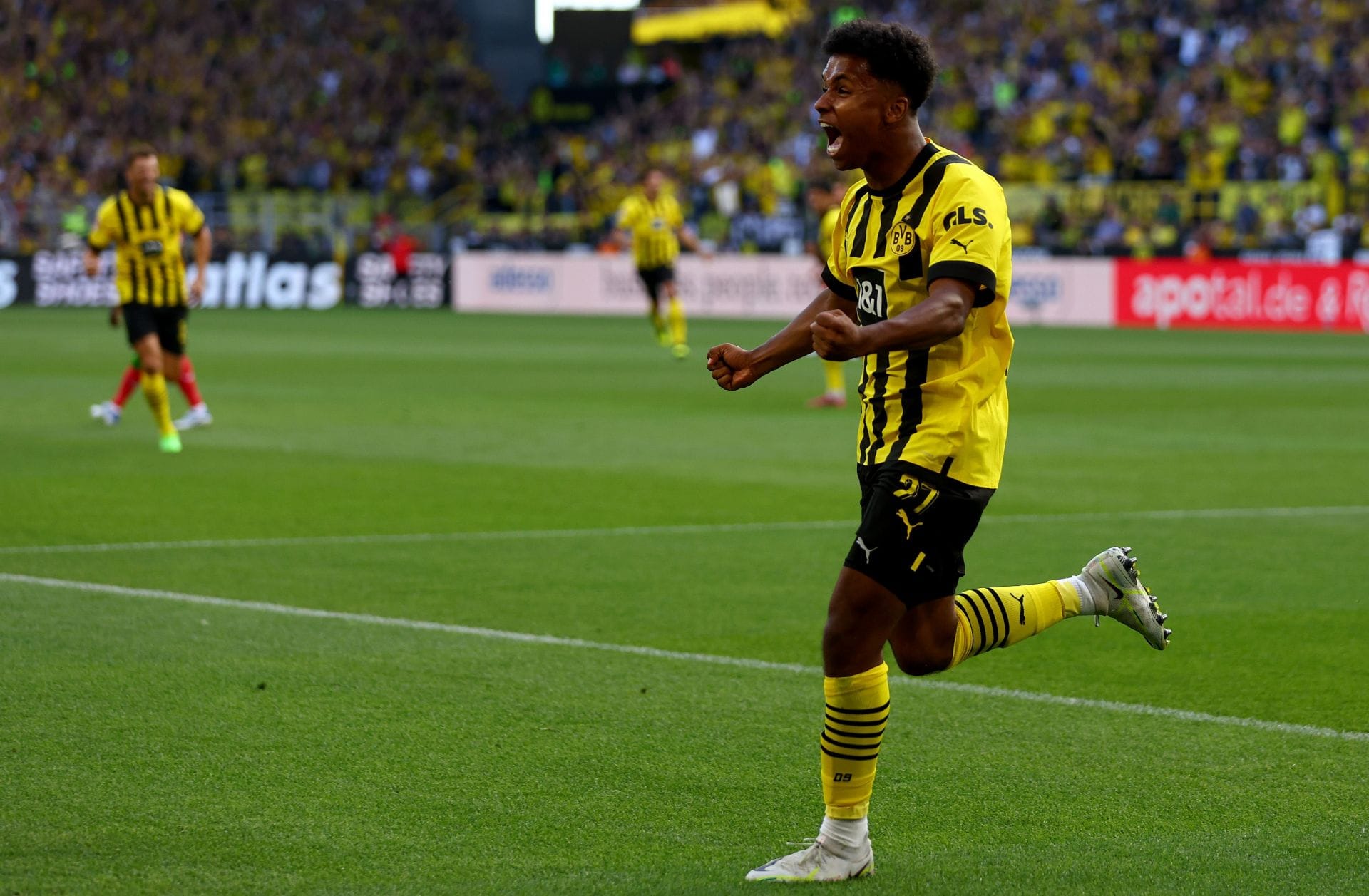 5 Most Expensive Transfers Aged 21 And Under This Summer 22 5 Most Expensive Transfers Aged 21 And Under This Summer 22