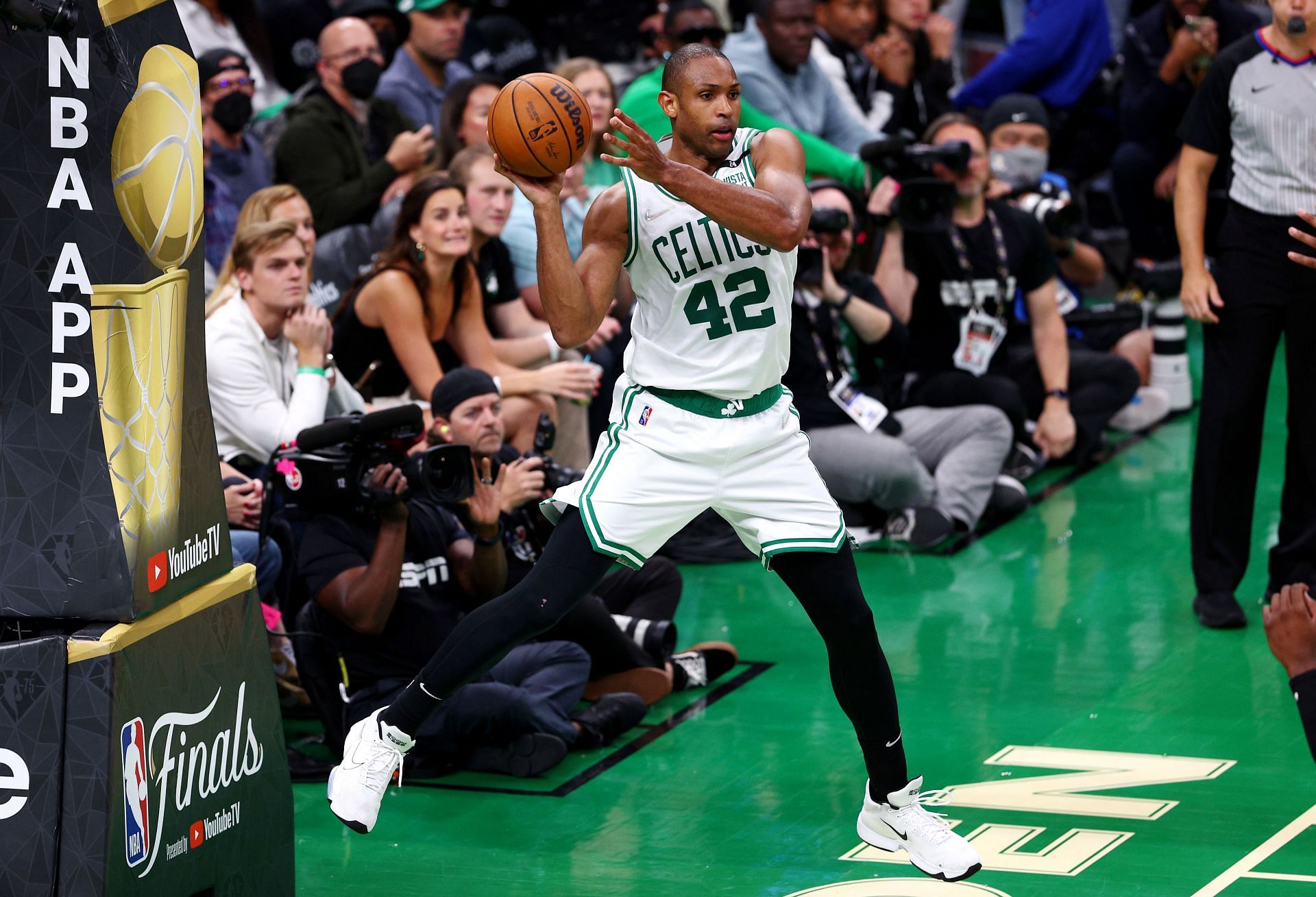 5-nba-players-who-are-hispanic-featuring-al-horford-juan-toscano