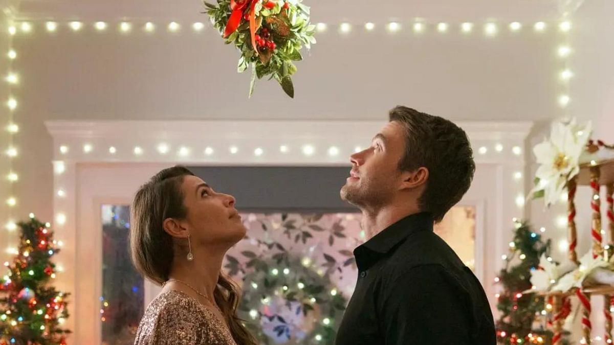 16 new Hallmark Christmas movies releasing in November 2022