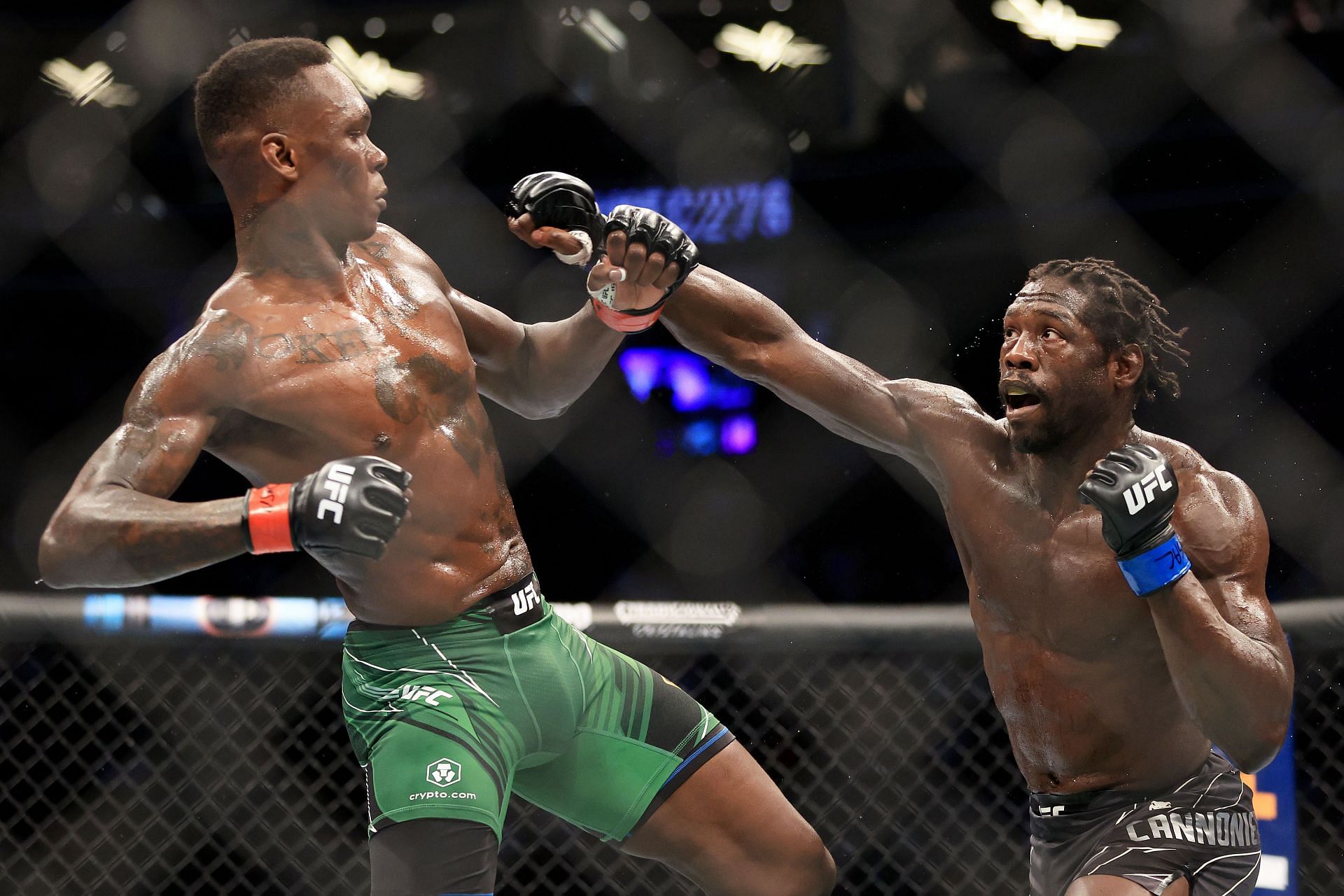 Israel Adesanya has come under fire in previous bouts for his safety first style