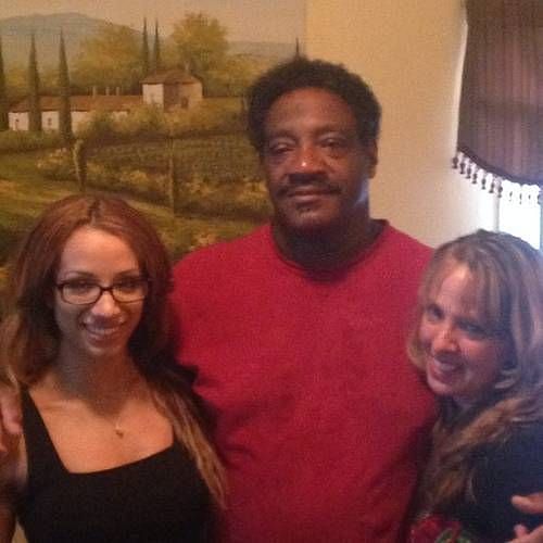Sasha Banks’s Parents Know about his Mom & Dad