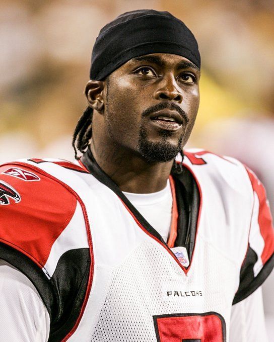 What is Michael Vick doing in 2022? ExFalcons star and Cam Newton set