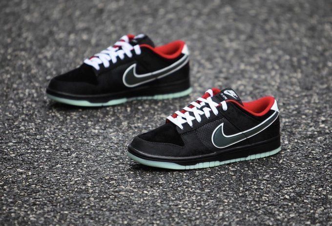 sneakers league of legends