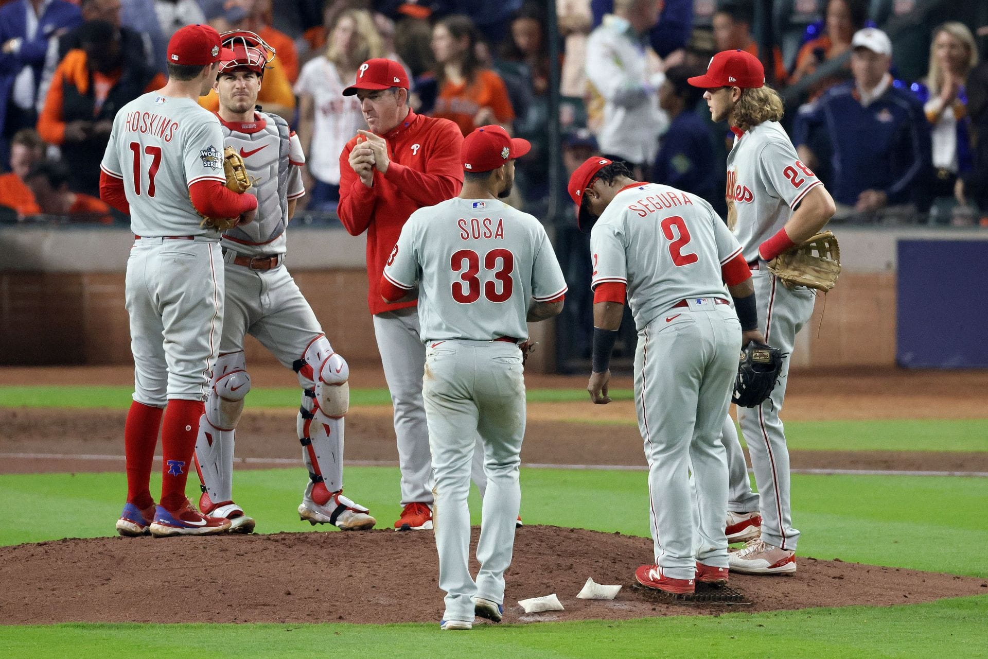 Philadelphia Phillies fans "You all did a great job getting this far, so hold your heads up