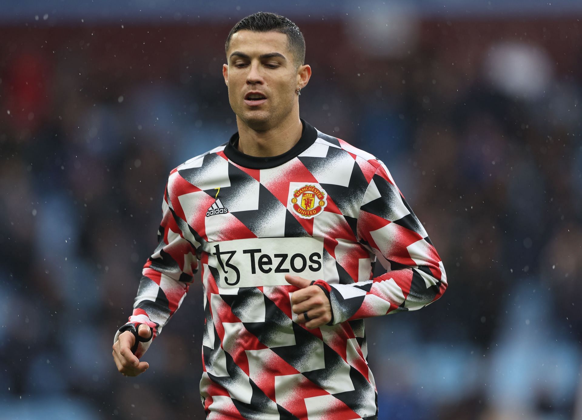 Aston Villa v Manchester United - Premier Lig: Cristiano Ronaldo