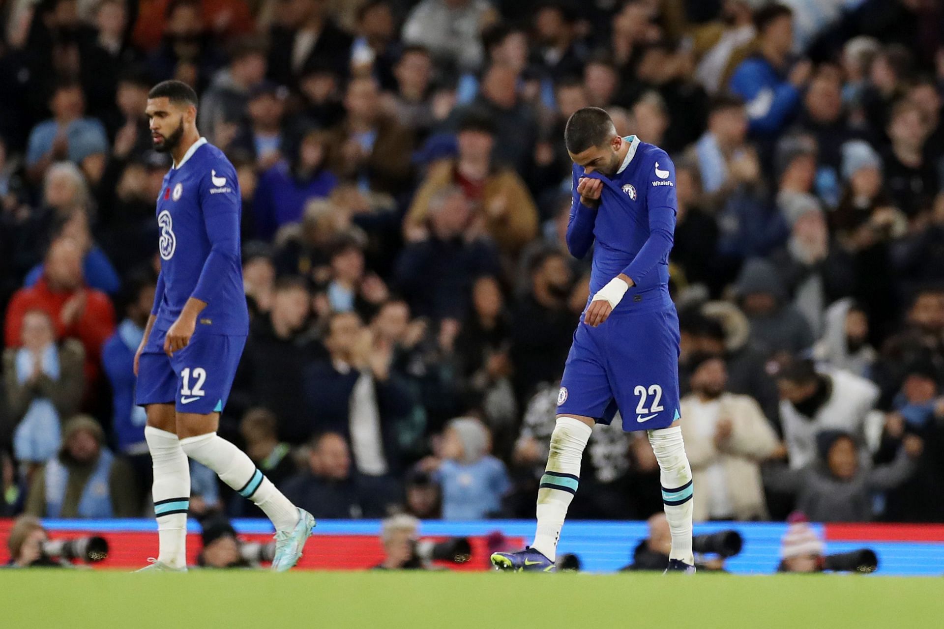 2 Chelsea players who performed and 3 who underperformed against