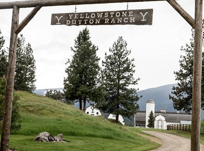 Where does Yellowstone take place?