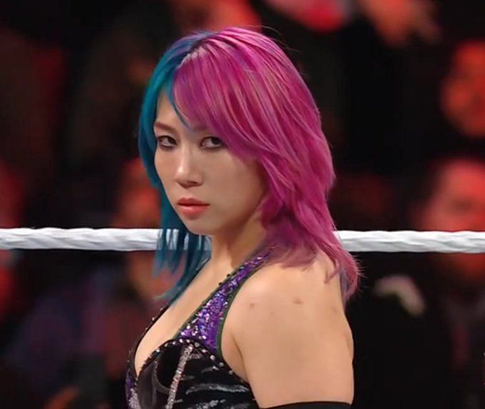 WWE RAW Wrestling Fans React To Asuka Debuting A New Look On WWE RAW This Week