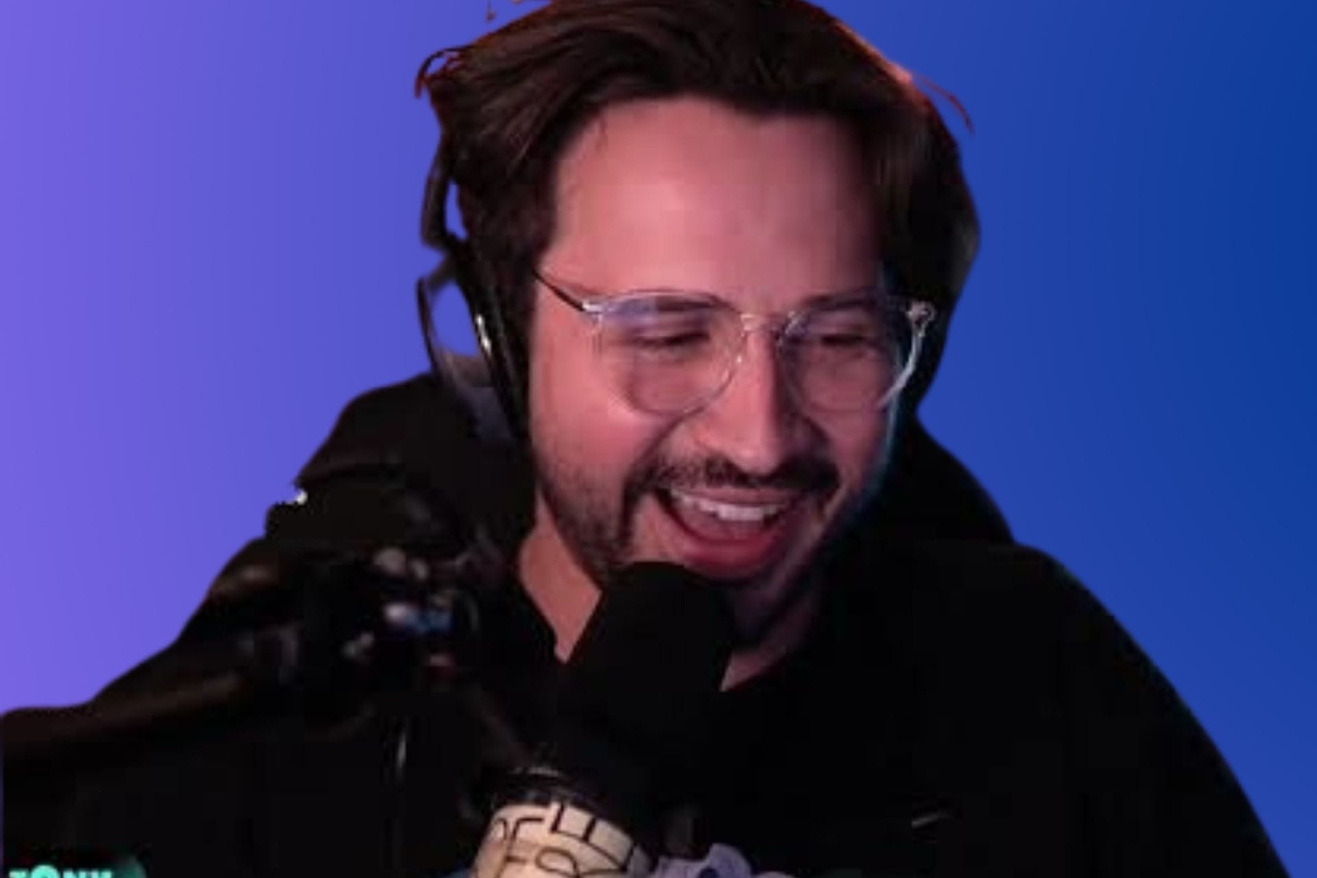 "It's okay to be racist a little bit" Twitch streamer's controversial