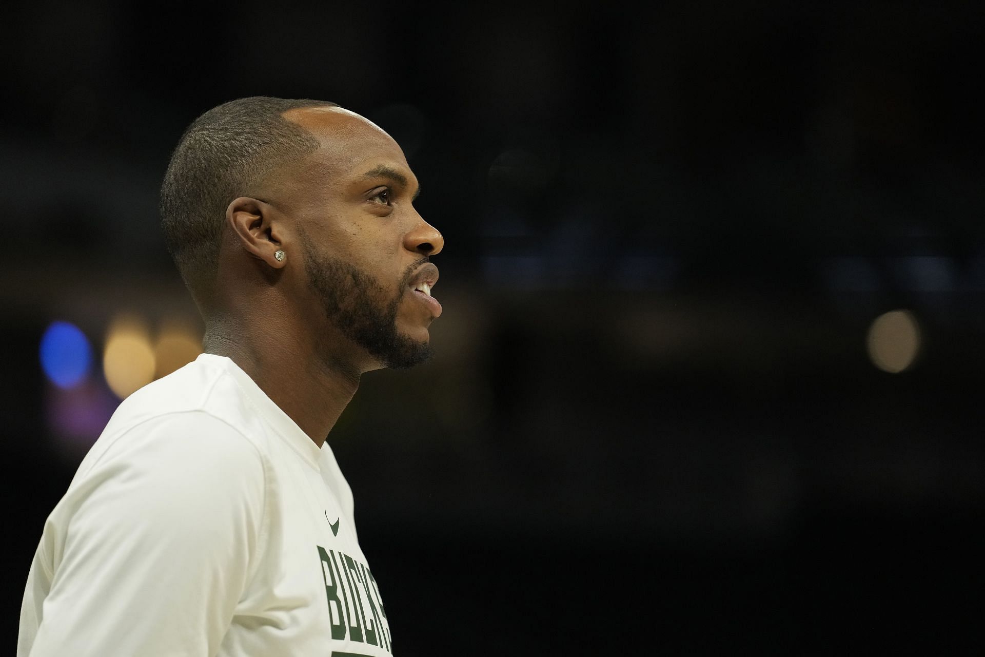 Khris Middleton could return tonight after missing the Milwaukee Bucks&#039; last 18 games.