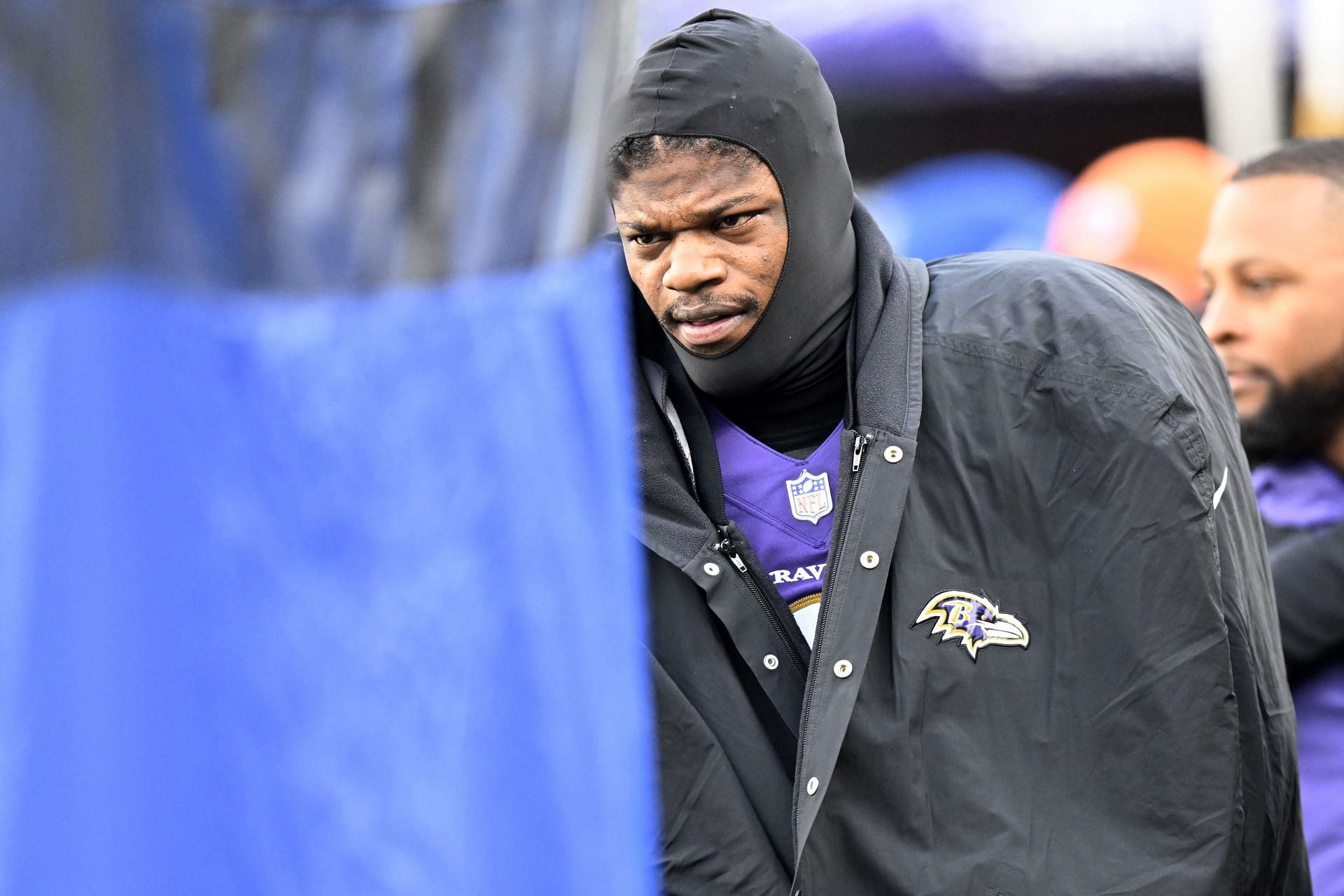 EXCLUSIVE: “He’s not happy now” – Ex-Falcons HC believes Ravens are fumbling Lamar Jackson’s extension talks