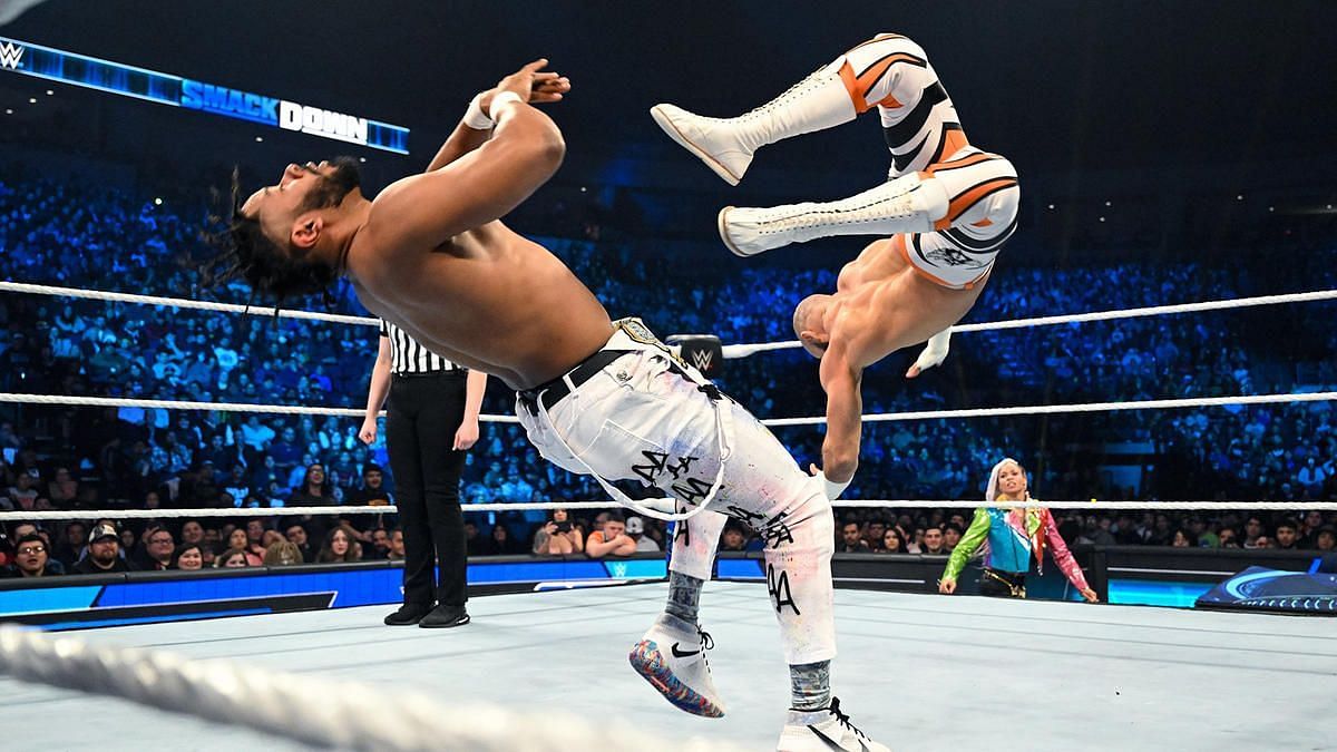 Ricochet and Braun Strowman made most of the opportunity on WWE SmackDown.