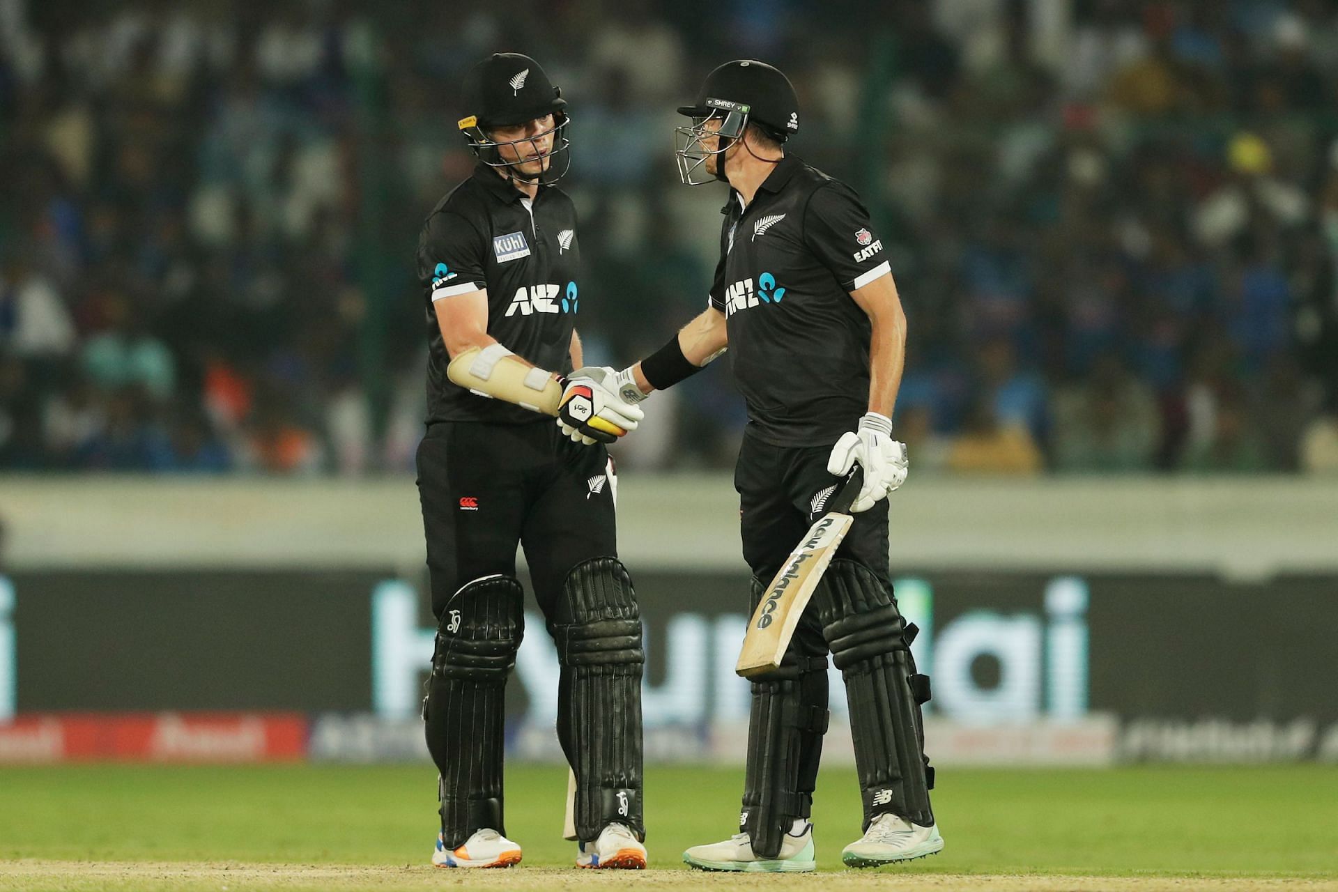 Michael Bracewell and Mitchell Santner almost pulled off a miracle for New Zealand (Credits: Twitter)